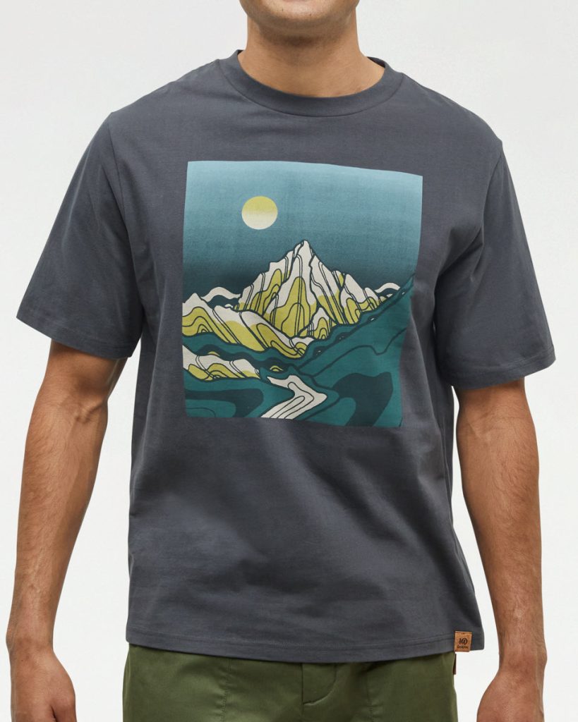 Emerald Edge Relaxed T-Shirt - Image 4